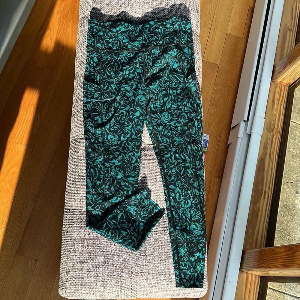 Lululemon pants 7/8 length